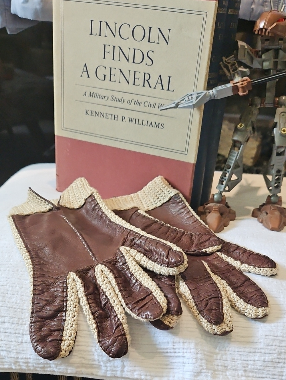 Madova Butter Leather And Knit Driving Gloves Size 7 1/2